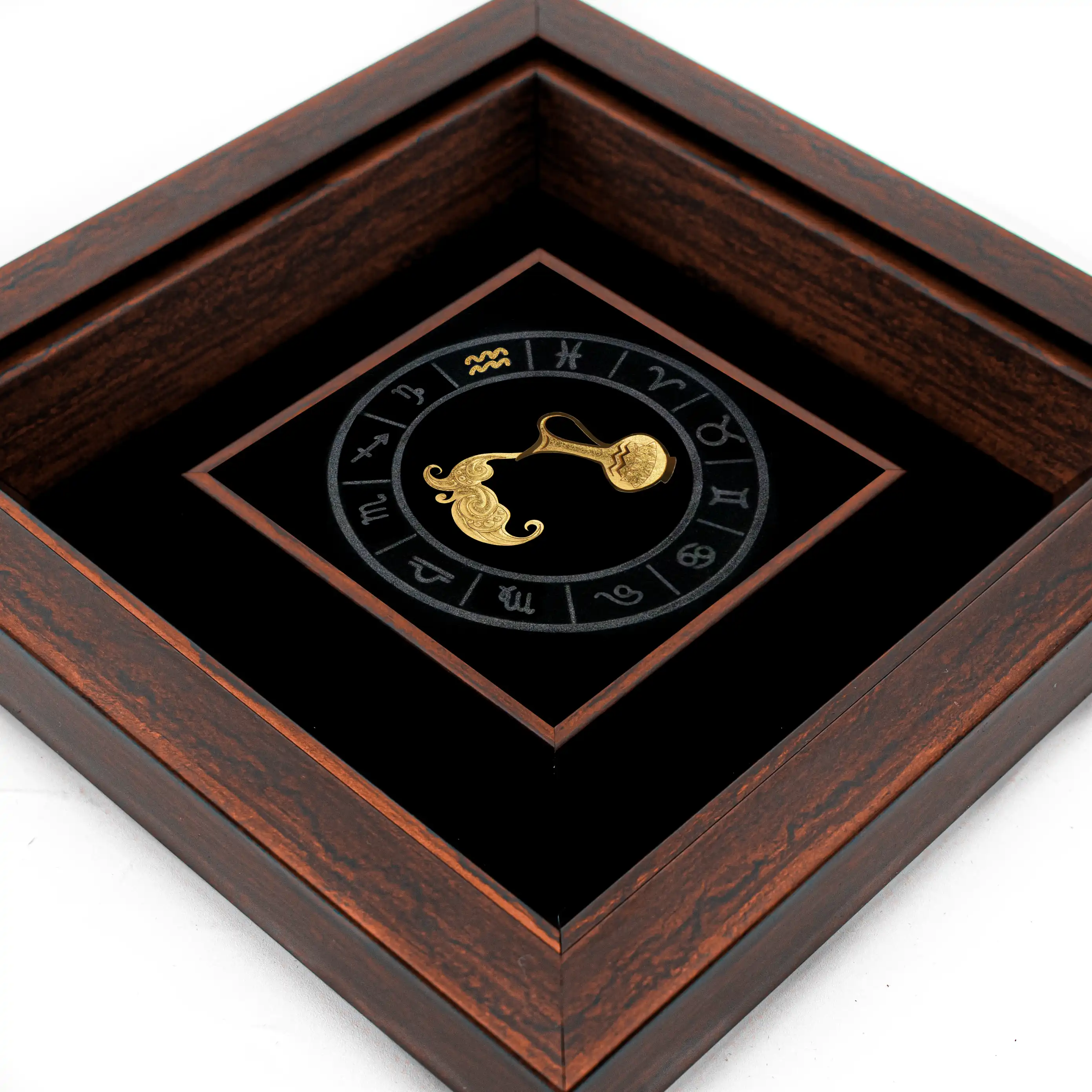 تابلو ماه تولد بهمن (24*24)