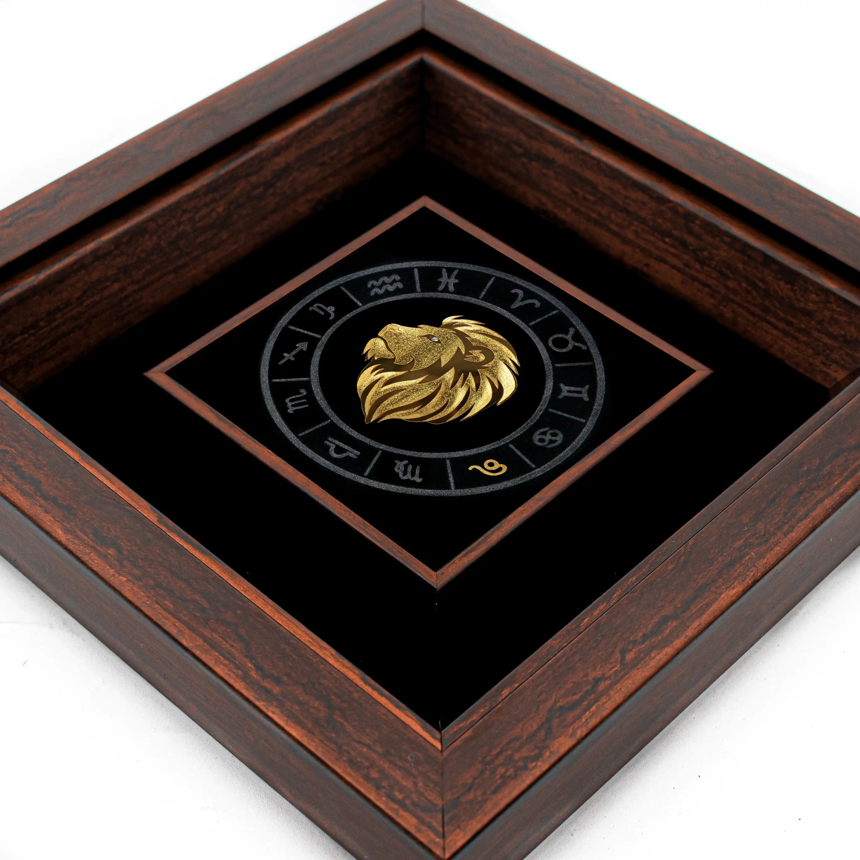 تابلو ماه تولد مرداد  (24*24)