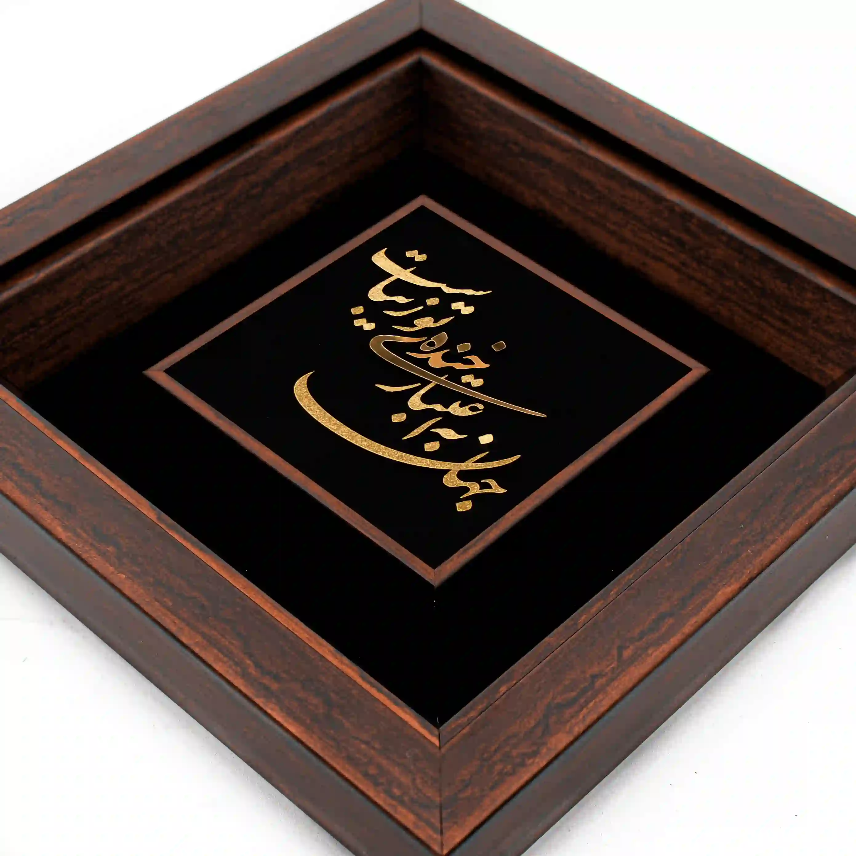 تابلو جهان به اعتبار خنده تو زیباست (24*24)