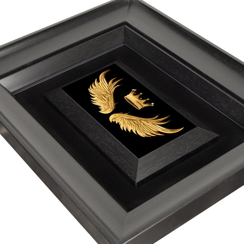 تابلو بال و تاج (45*35)