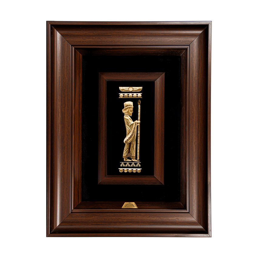 تابلو سرباز هخامنشی راست (45*35)